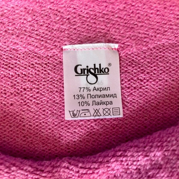 Small crop pink knitted sweater - Picture 2 of 2